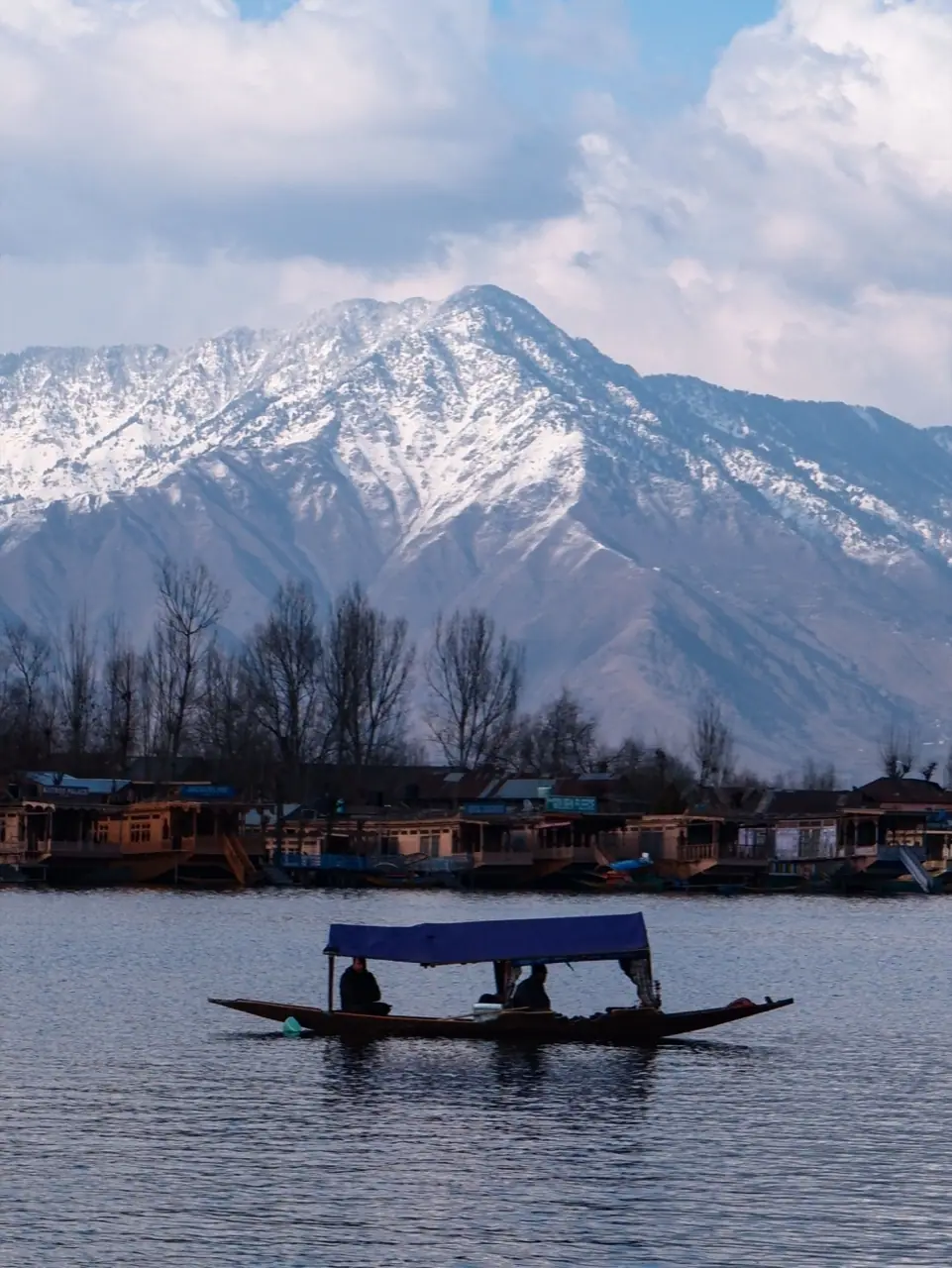 Kashmir — photograph 2